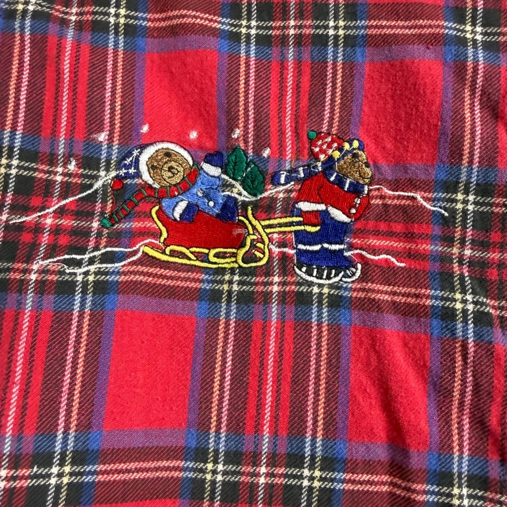 Nutcracker Flannel Shirt Womens 18W Red Plaid Embroidered Winter Bears Holiday - Picture 5 of 6